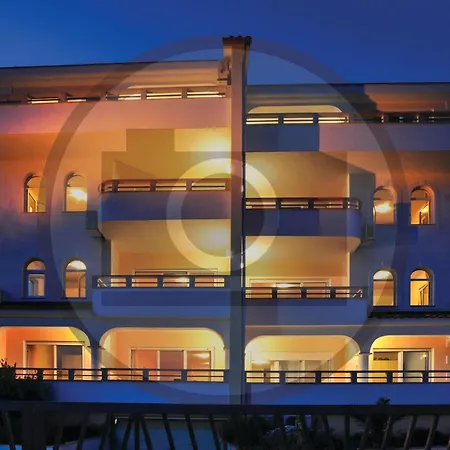 Awesome In Okrug Gornji דירה *